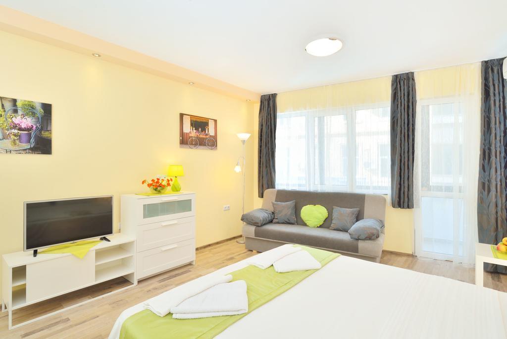 Central Studio 1 Burgas City Eksteriør billede