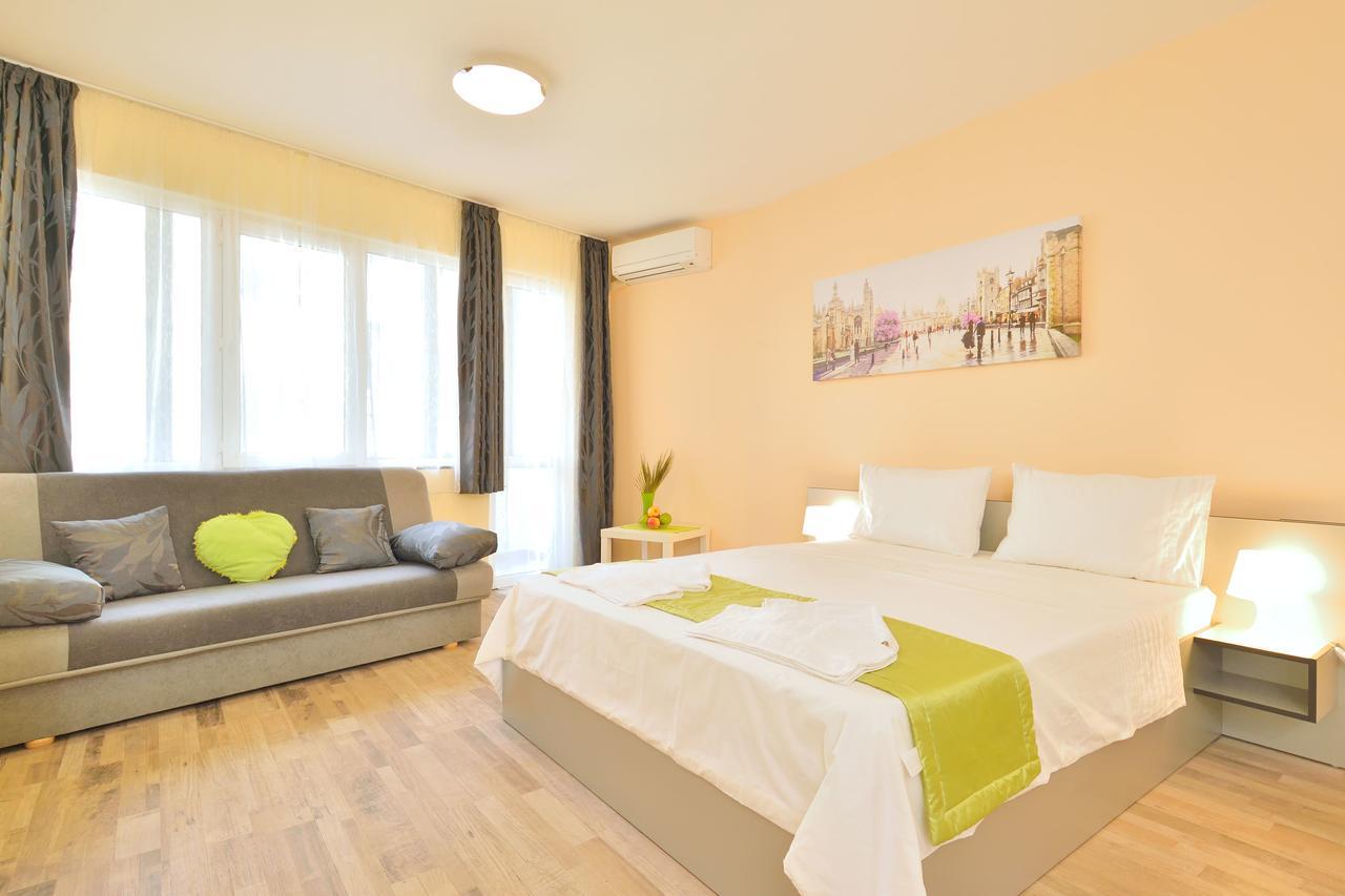Central Studio 1 Burgas City Eksteriør billede
